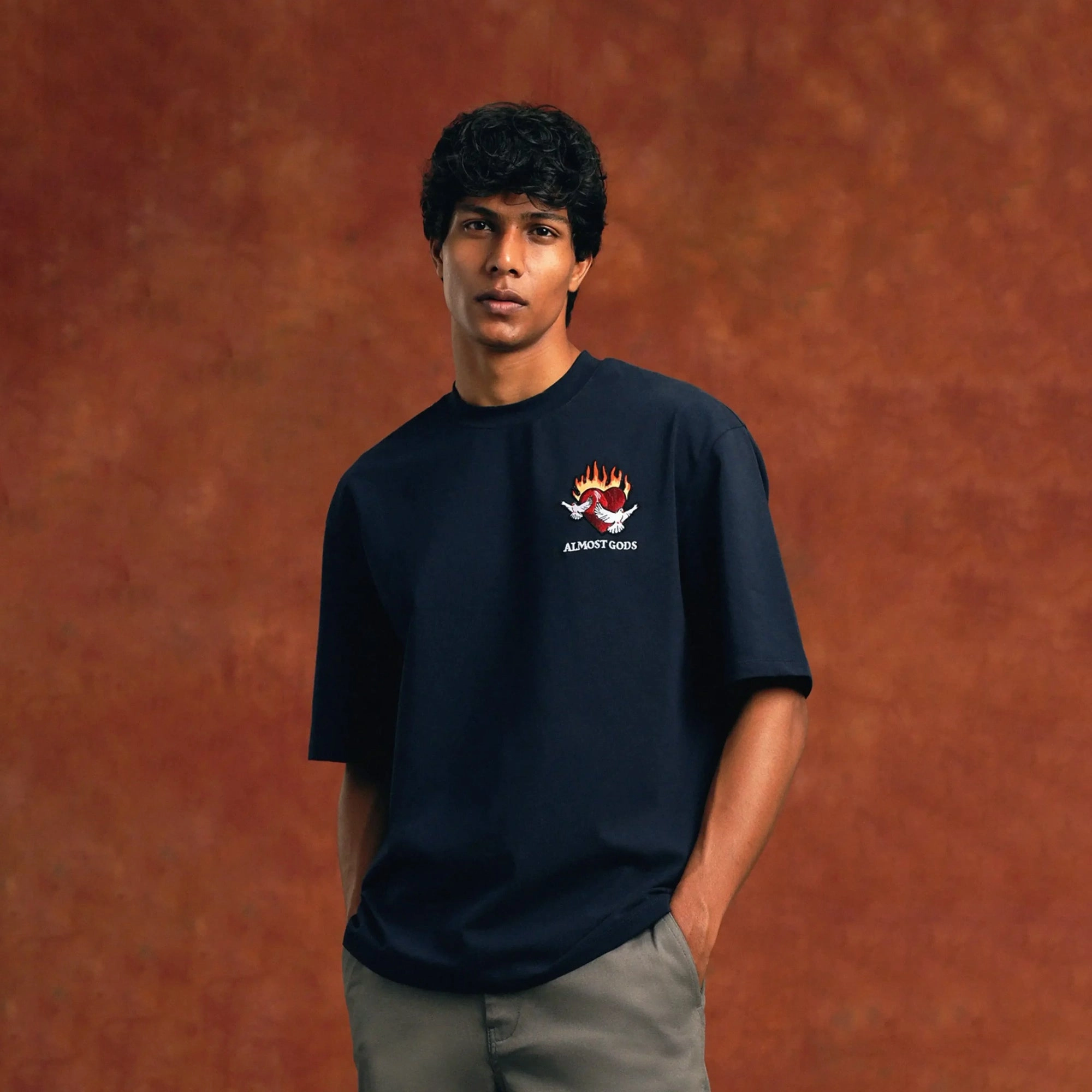 ALMOST GODS | BURNING HEART BOXY TEE { NAVY